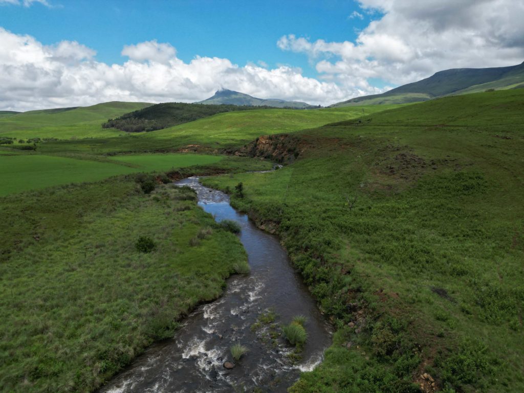 an aerial photograph of the upper uMngeni River